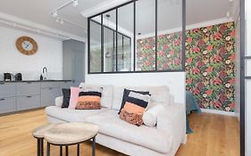 Apartment Bialobrzeska Warsaw Ochota By Renters